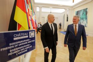 Денис Шмигаль провів зустріч з Генеральним секретарем ОЕСР Матіасом Корманном
