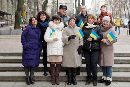 Кольори нашого Прапора – в наших серцях