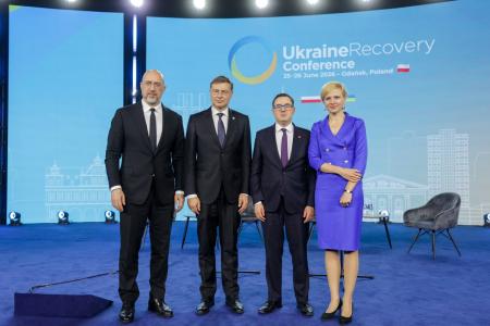 Денис Шмигаль: Україна планує відновити та збудувати понад 10 ГВт генерації до наступної зими. 