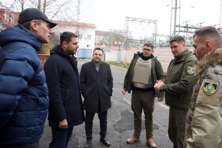 Фарід Сафаров обговорив з керівниками Херсонщини та Миколаївщини відновлення енергетичної інфраструктури областей