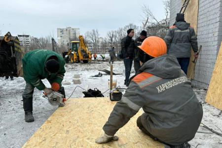 Енергетики відновили електропостачання понад 6 тисячам споживачів, які були знеструмлені внаслідок масованої атаки у Харкові