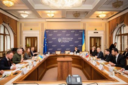 Відновлення енергосектору і співпраця в атомній галузі