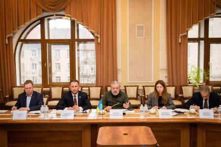 Відновлення енергосектору і співпраця в атомній галузі