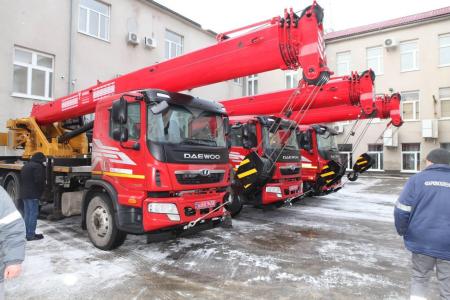 За координації Міненерго харківські енергетики отримали автокрани