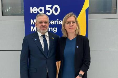 Транзит газу та співпраця у розвитку ВДЕ: зустріч Германа Галущенка і міністра енергетики Австрії Леоноре Гевесслер