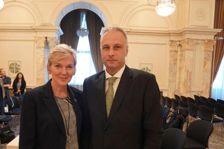 Допомога Україні