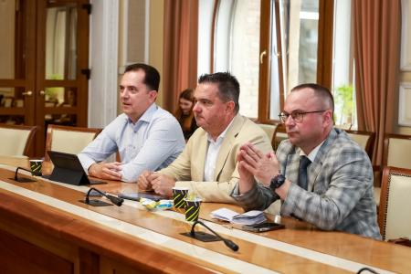 У Міненерго обговорили перспективи децентралізованої генерації за участі європейських партнерів