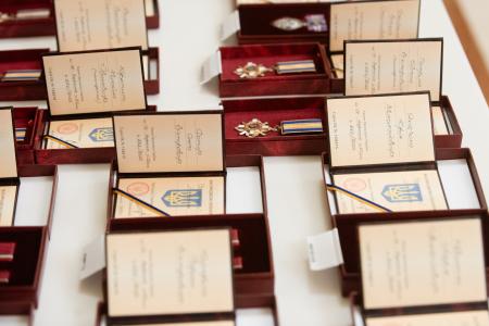 Президент України Володимир Зеленський привітав працівників нафтової, газової та нафтопереробної промисловості України з професійним святом