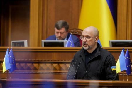 Денис Шмигаль про подолання кризи в енергетиці – понад 15 тисяч фахівців працюють 24/7 для відновлення енергосистеми