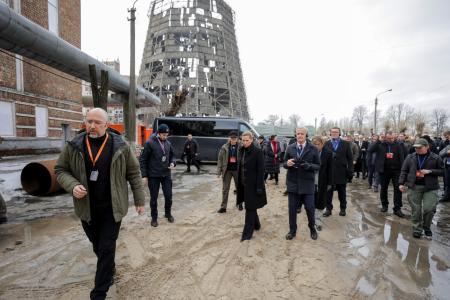 Денис Шмигаль з міжнародними партнерами відвідав одну зі столичних ТЕЦ