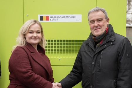 Бельгія передала 4 генератори для потреб теплогенерації Києва