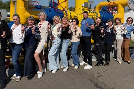 Сьогодні українці по всьому світу одягають вишиванку – символ нашої ідентичності, сили та єдності
