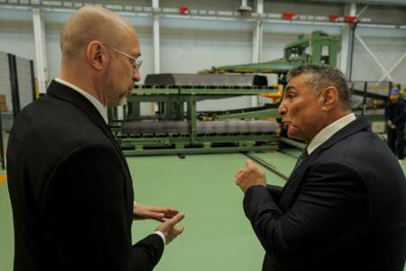 Денис Шмигаль: Розширюємо співпрацю з провідним виробником трансформаторного обладнання Азербайджану
