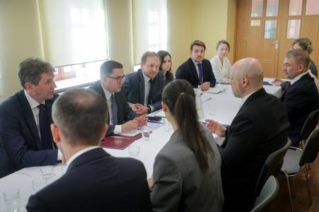 Денис Шмигаль у Ґданську провів зустріч з Міністром енергетики Польщі Мілошем Мотикою