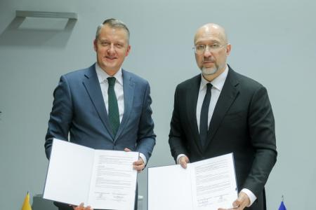 Денис Шмигаль на URC2026 провів низку двосторонніх зустрічей та домовився про посилення підтримки енергосектору України  