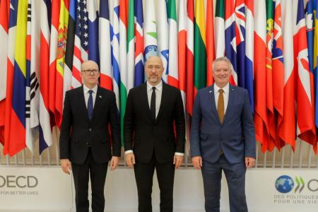 Денис Шмигаль обговорив із послами країн ОЕСР подальші кроки до членства в Організації