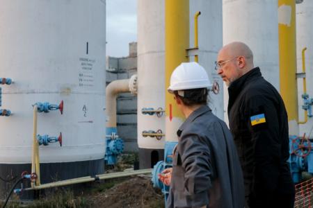 Денис Шмигаль проінспектував стан підготовки до зими одного із ключових газових об’єктів Київщини