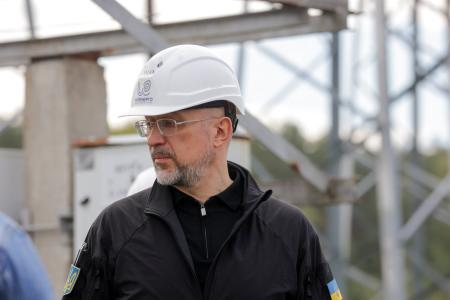 Денис Шмигаль оглянув енергооб’єкти Києва та Київської області, які систематично атакує росія
