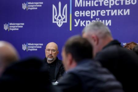 Денис Шмигаль на Енергоштабі доручив прискорити роботи зі встановлення та підключення установок розподіленої генерації у Києві