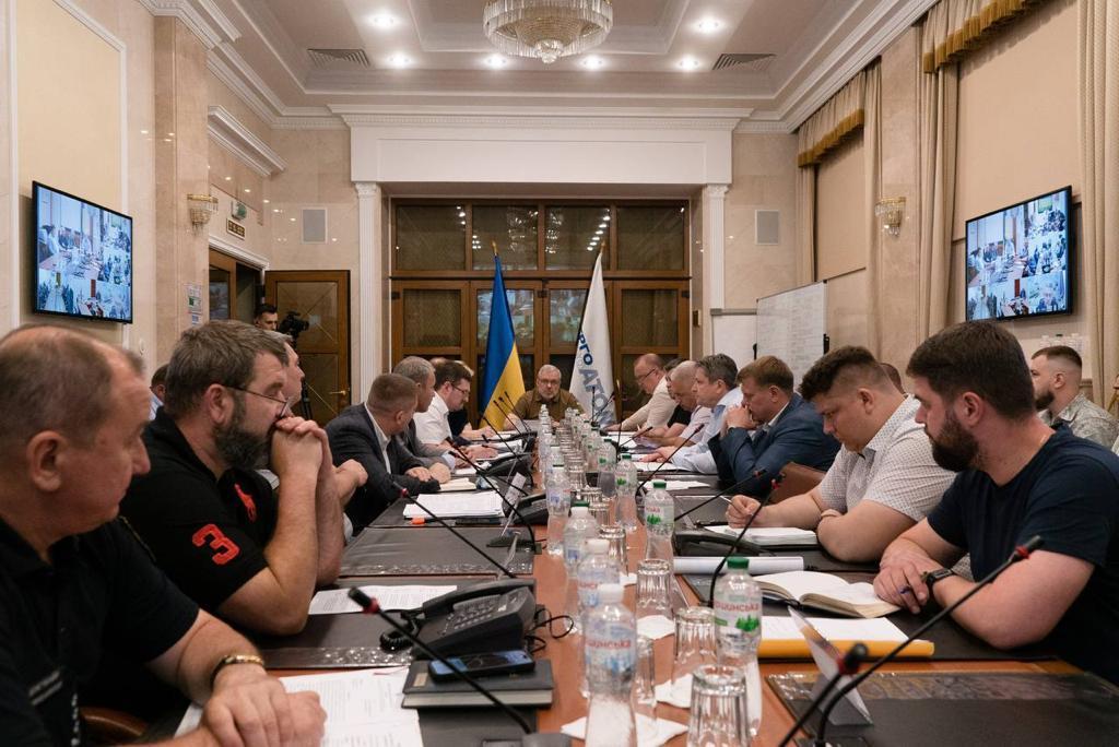 Герман Галущенко провів засідання міжвідомчого кризового штабу: відбудуться навчання екстрених служб з подолання наслідків можливого теракту на ЗАЕС