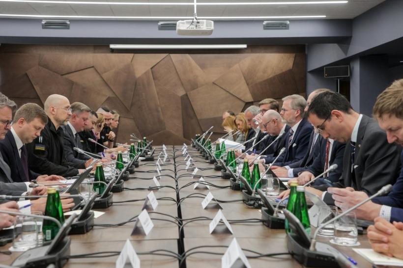 Під час двосторонніх переговорів України та Чехії обговорили подальшу підтримку і розвиток енергосектору України