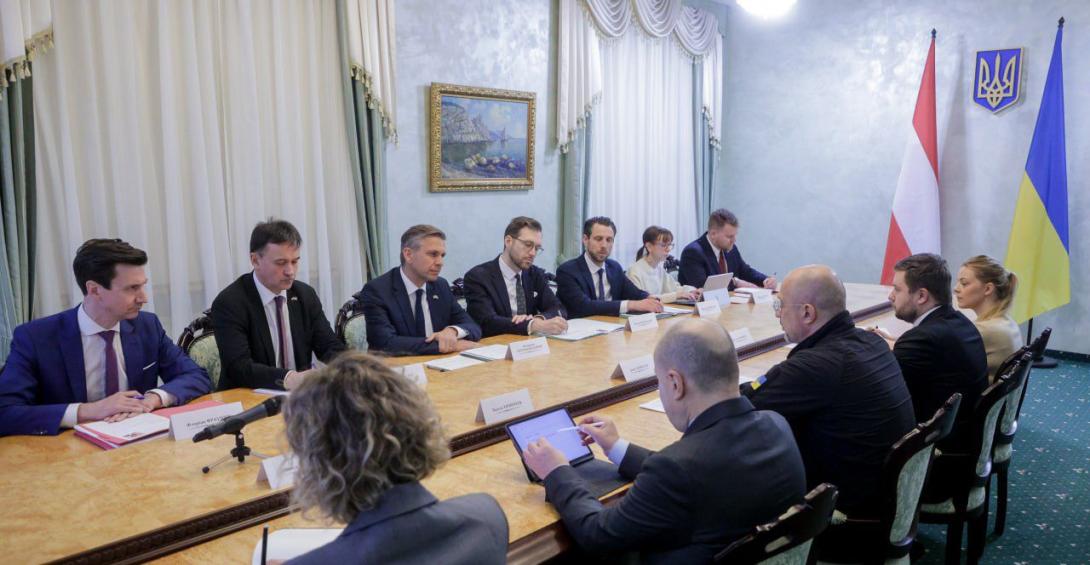 Україна та Австрія розвиватимуть співпрацю у сфері відновлювального водню, – Денис Шмигаль