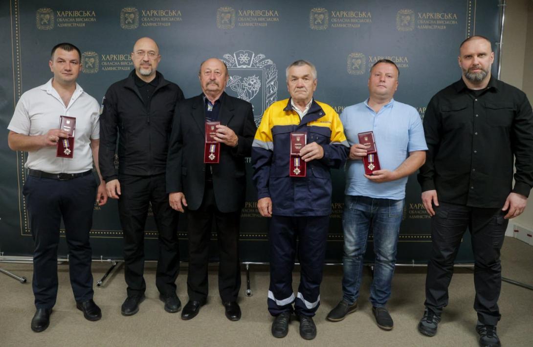 Денис Шмигаль на Харківщині вручив державні нагороди енергетикам